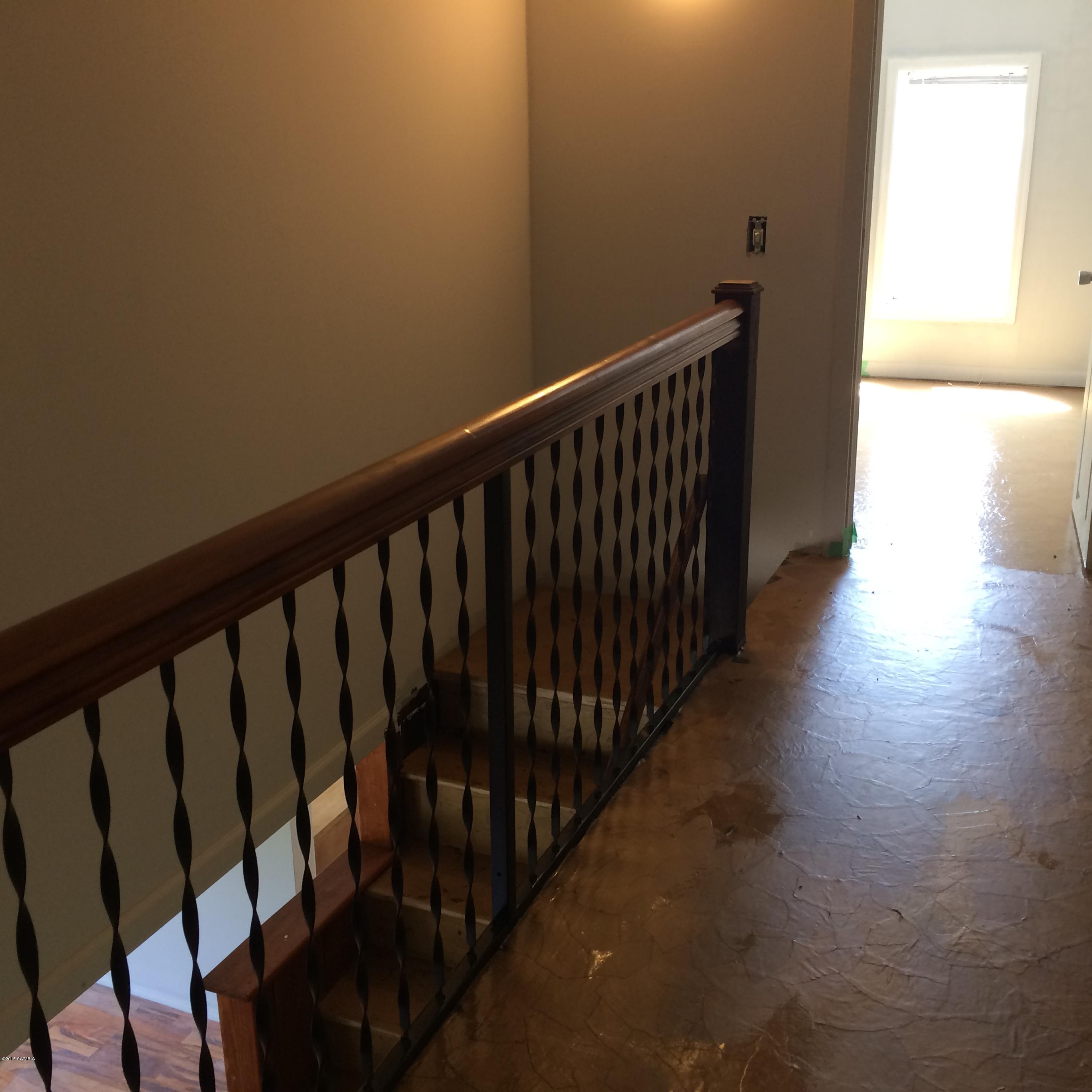 1924 River Bluff Road Niles, MI 49120 - Photo 14 of 30 custom built railing