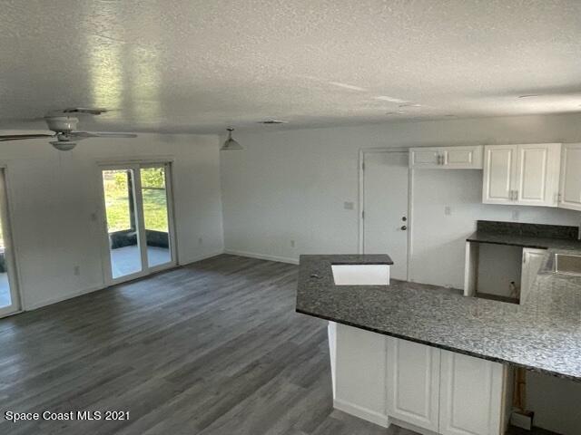 1298 Pagado Road Southeast Palm Bay, FL 32909 - Photo 2 of 12 image2