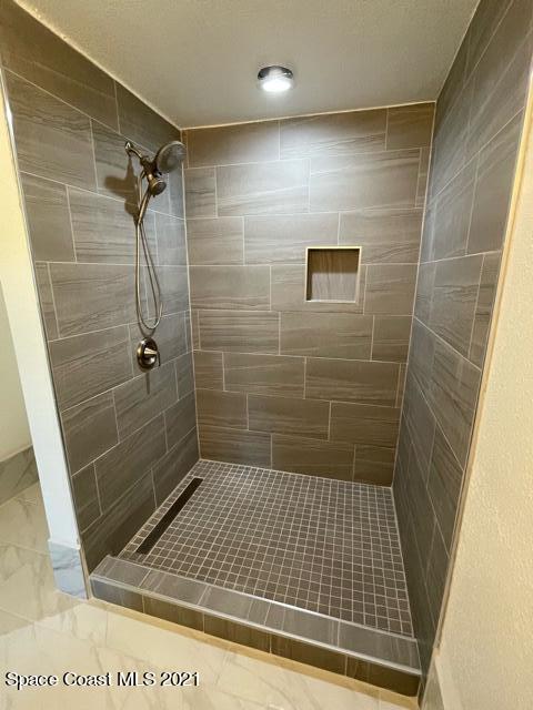 1298 Pagado Road Southeast Palm Bay, FL 32909 - Photo 9 of 12 image10