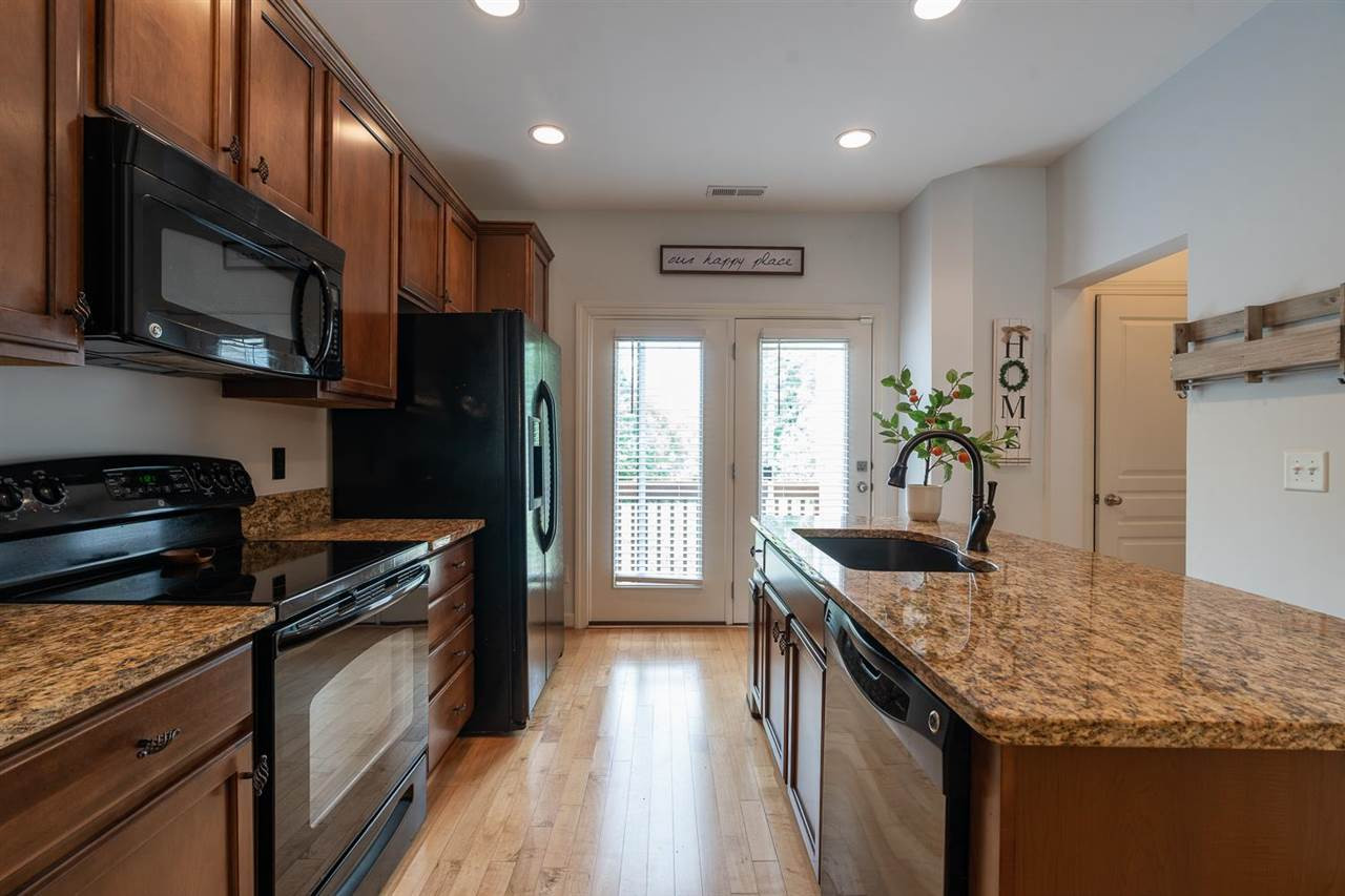 8033 Goldenrain Way Raleigh, NC 27612 - Photo 8 of 27 Photo 8