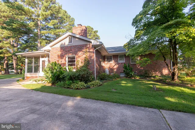 $345,000 | 2 Algonquin Road, Cambridge, MD 21613