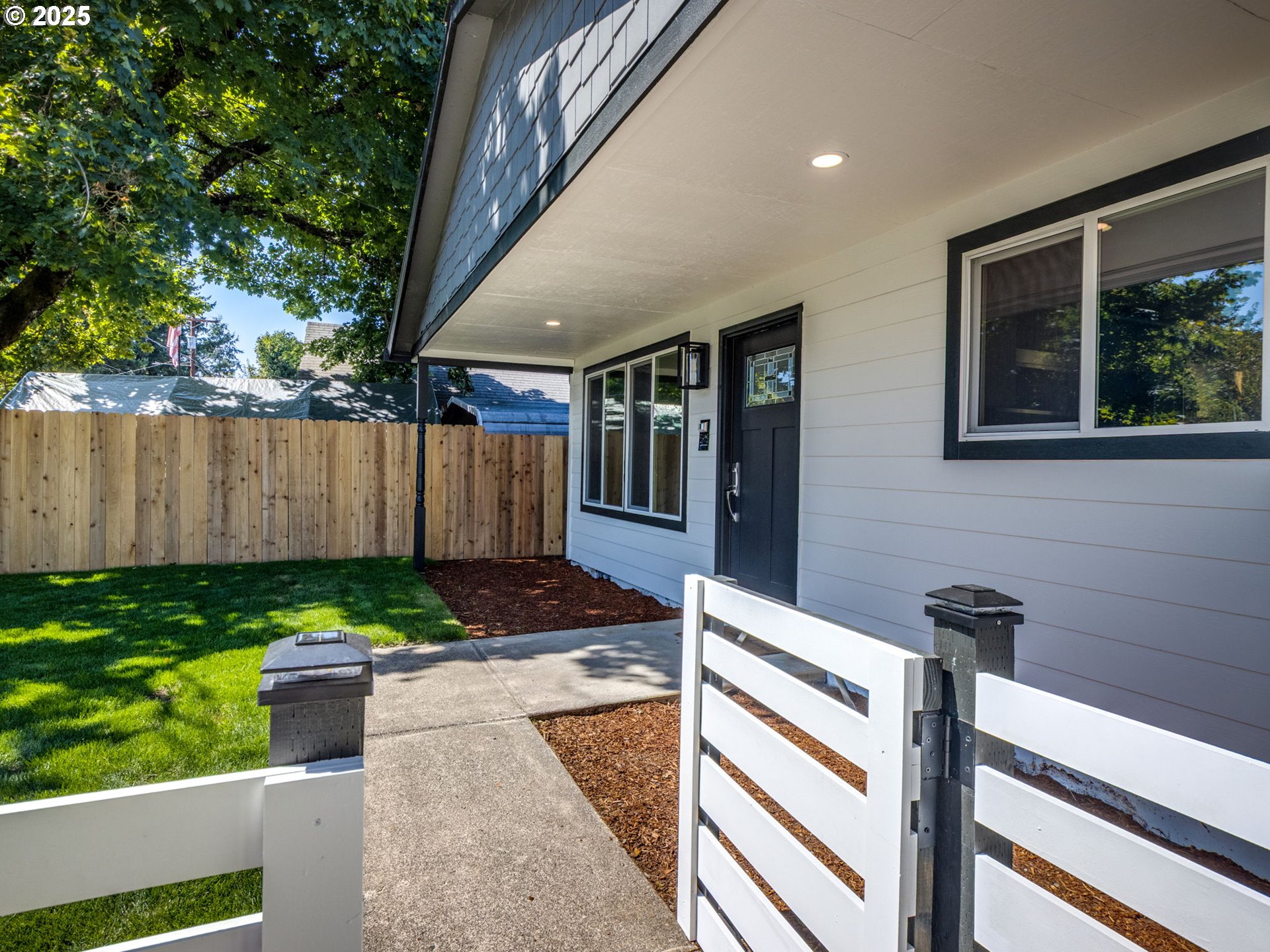 5903 Southeast Nehalem Street Portland, OR 97206 - Photo 4 of 34 Covered Porch