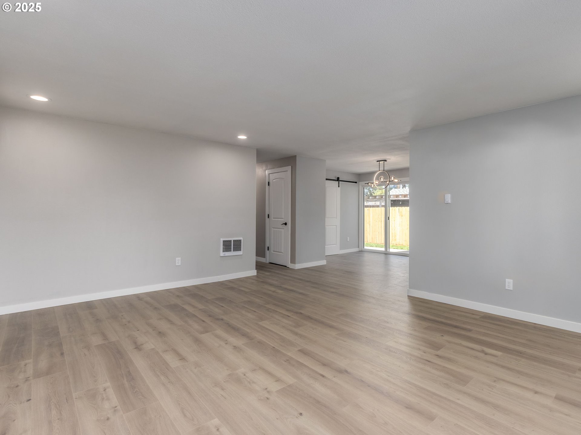 5903 Southeast Nehalem Street Portland, OR 97206 - Photo 10 of 34 Great Room