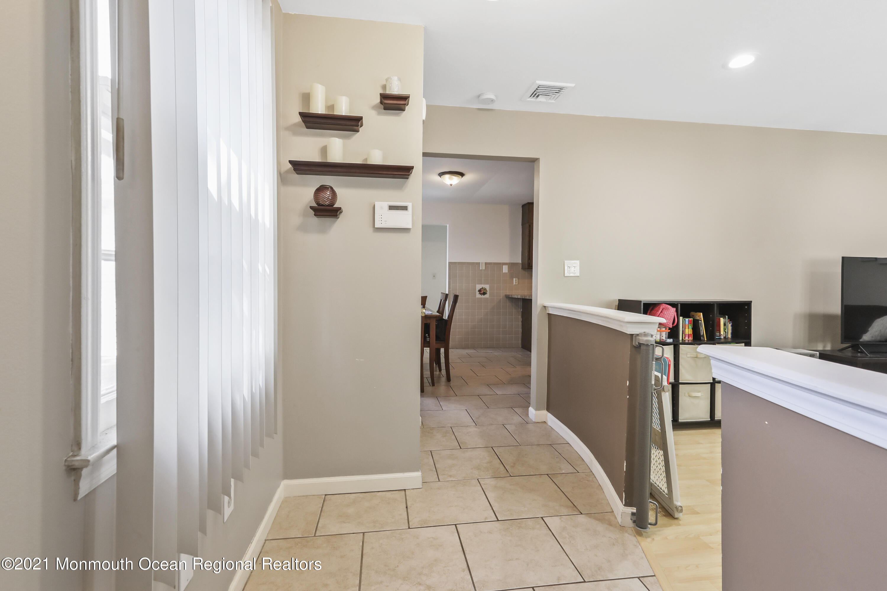 162 County Road Cliffwood, NJ 07721 - Photo 6 of 17