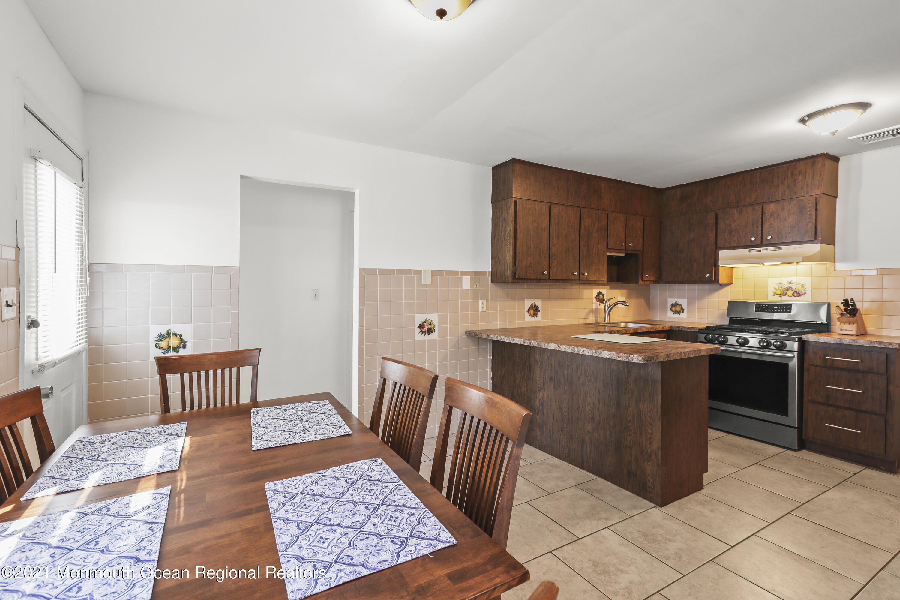 162 County Road Cliffwood, NJ 07721 - Photo 7 of 17 a kitchen with granite countertop a refrigerator stove top oven and sink