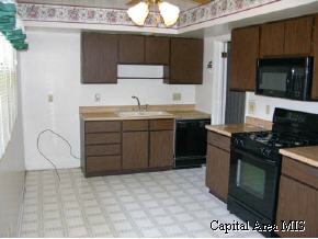 131 Exmore Drive Springfield, IL 62704 - Photo 4 of 9