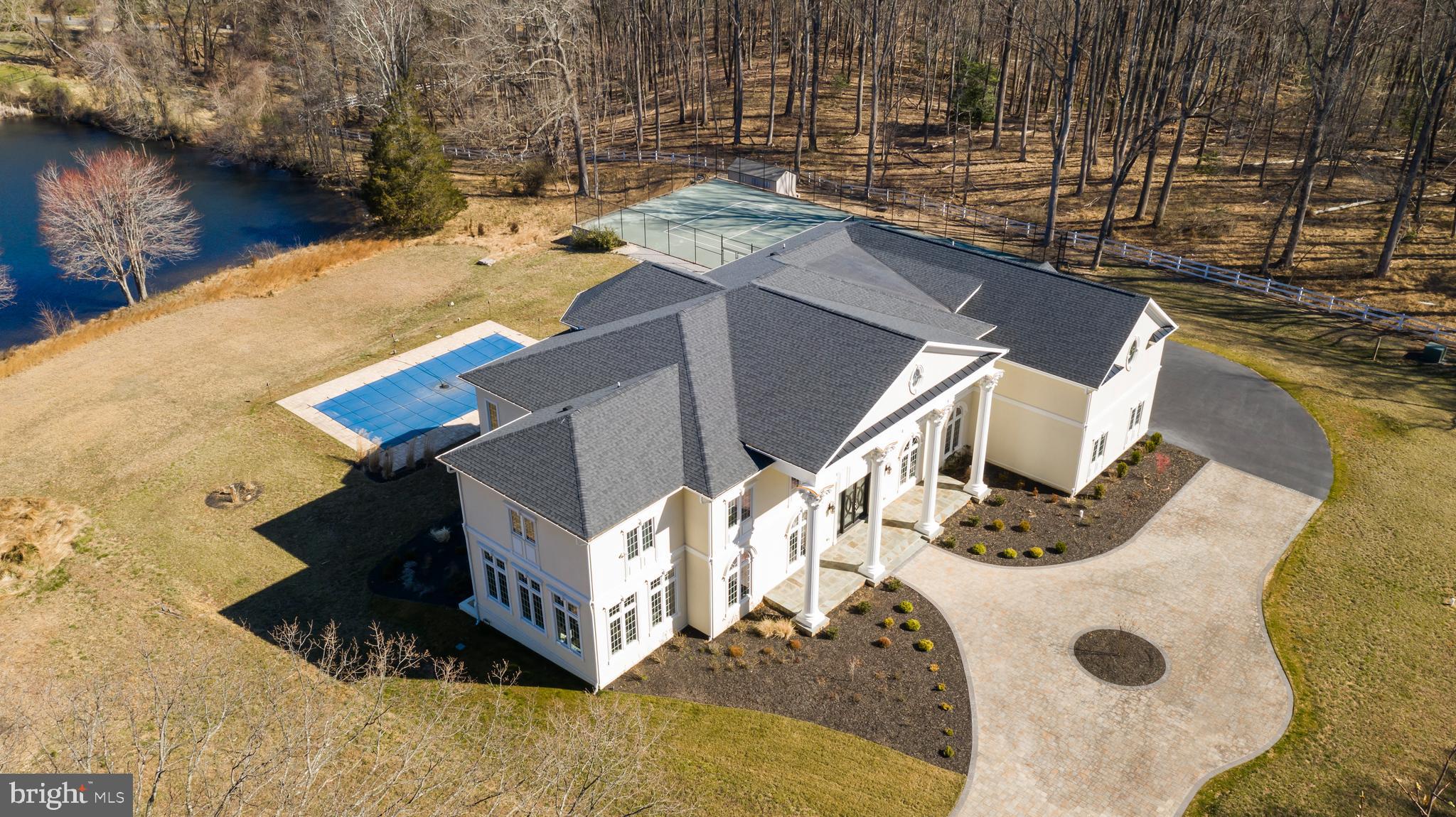10305 Beach Mill Road Great Falls, VA 22066 - Photo 69 of 74 a view of roof deck