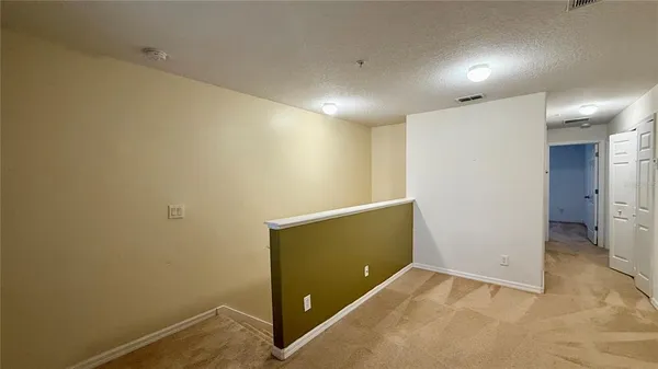 $2,000 | 2052 Cypress Bay Boulevard, Unit 2052, Kissimmee, FL 34743