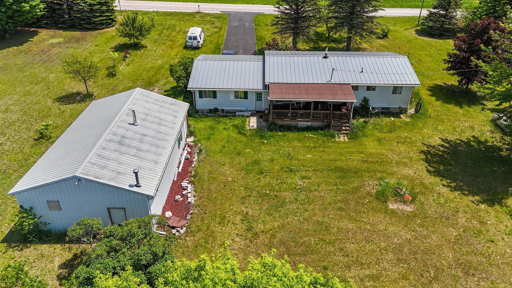 6645 Cram Road Williamsburg, MI 49690 - Photo 16 of 53 Gallery Image 16