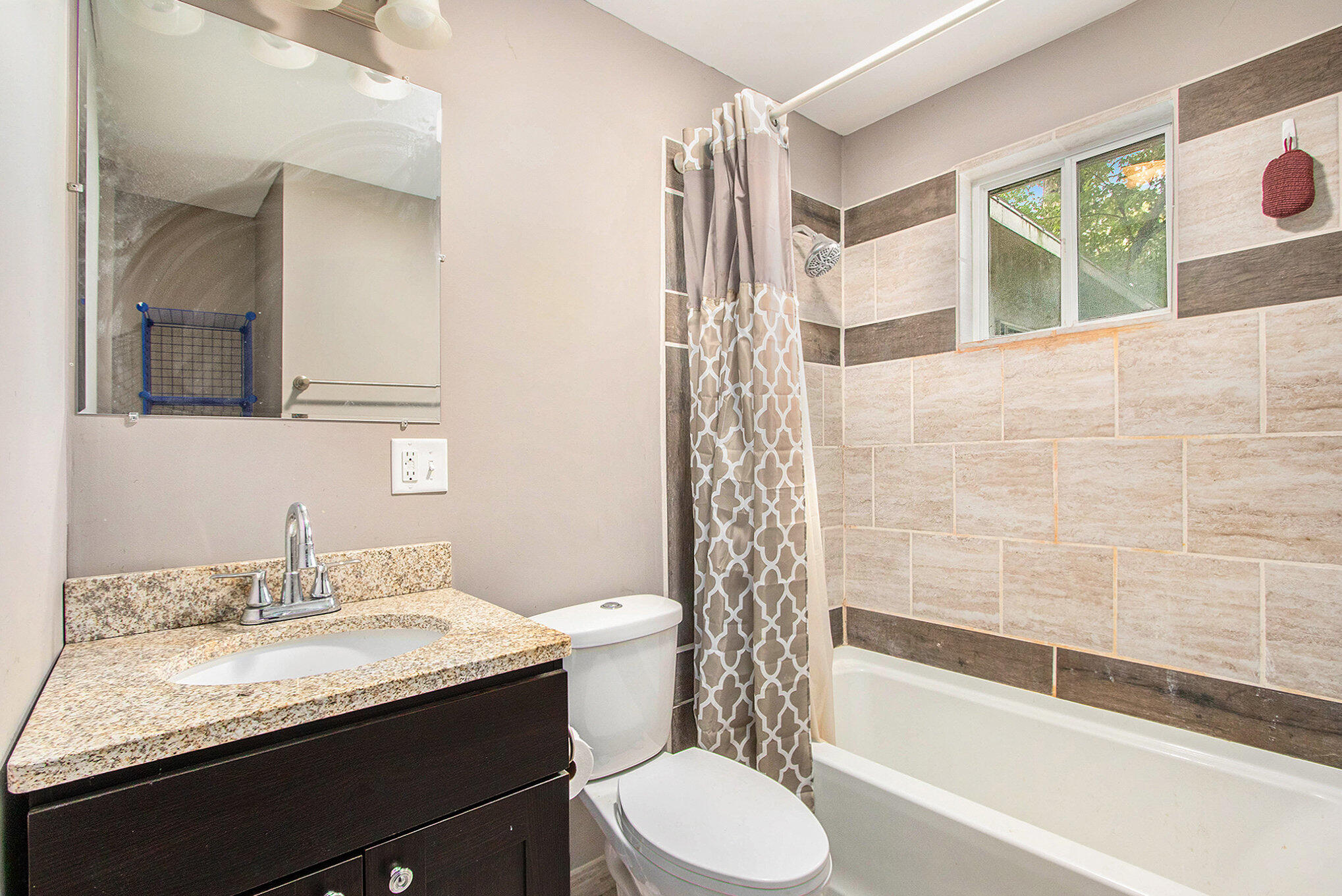 620 McCool Road Valparaiso, IN 46385 - Photo 11 of 17 2038x1361