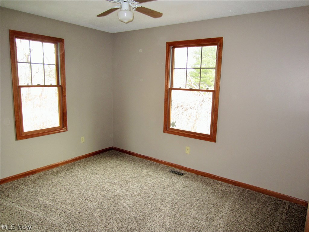 10128 Quarry Road Amherst, OH 44001 - Photo 15 of 23 Gallery Image 15
