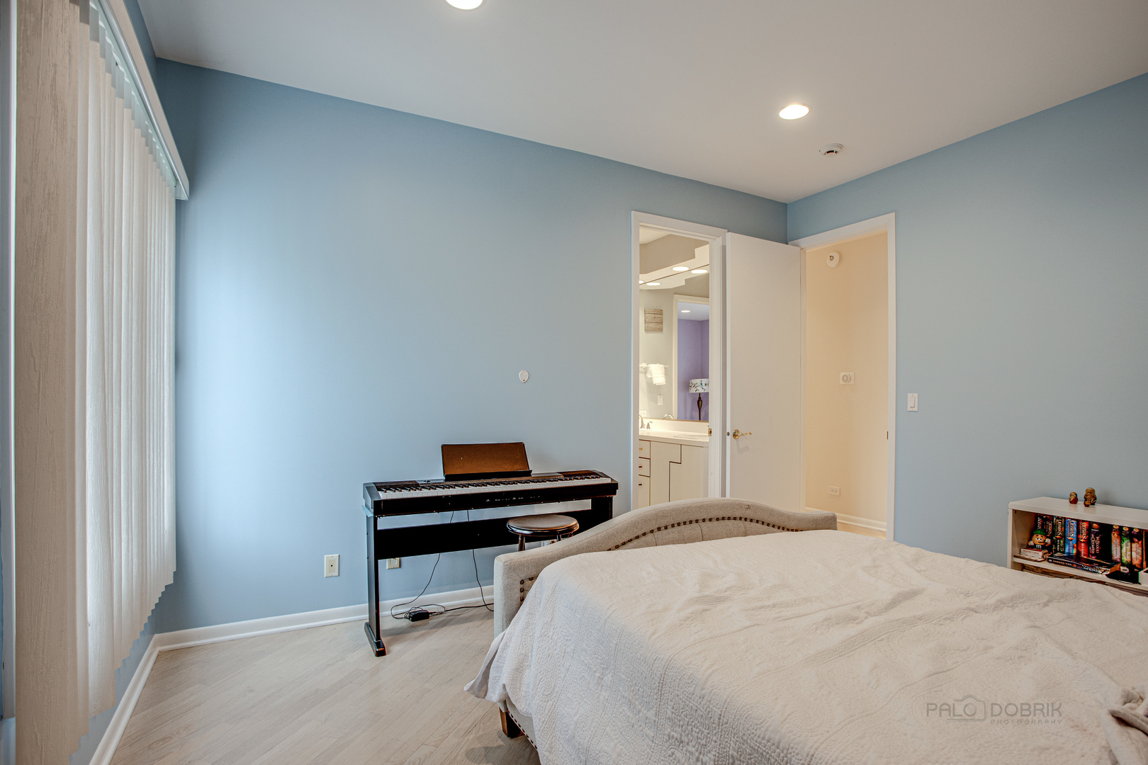 1915 Sheridan Road Buffalo Grove, IL 60089 - Photo 31 of 59