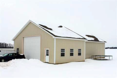 210 North Smith Road Owosso, MI 48867 - Photo 32 of 36 20394106-31.JPG