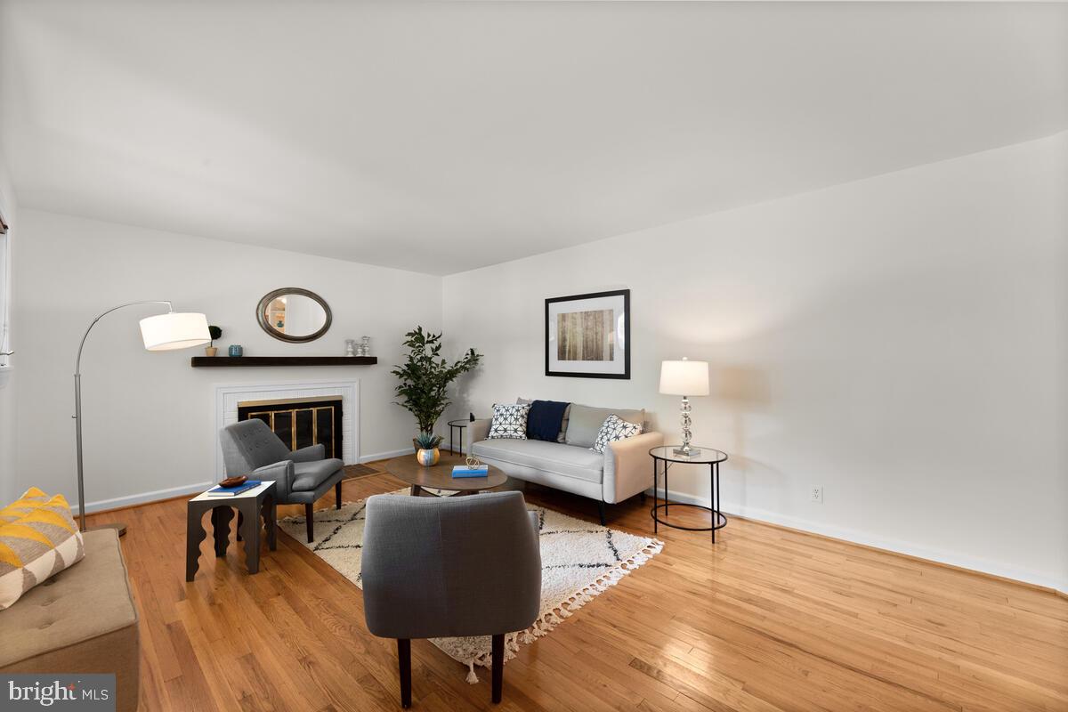 1600 Lansdowne Way Silver Spring, MD 20910 - Photo 19 of 53 Gallery Image 19