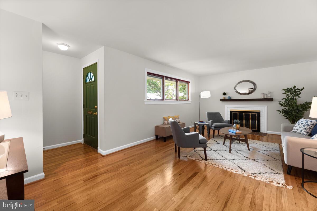 1600 Lansdowne Way Silver Spring, MD 20910 - Photo 21 of 53 Gallery Image 21