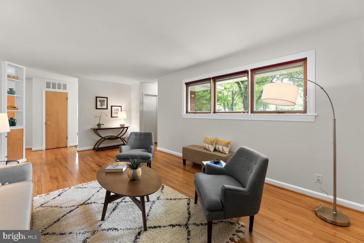 1600 Lansdowne Way Silver Spring, MD 20910 - Photo 22 of 53 Gallery Image 22