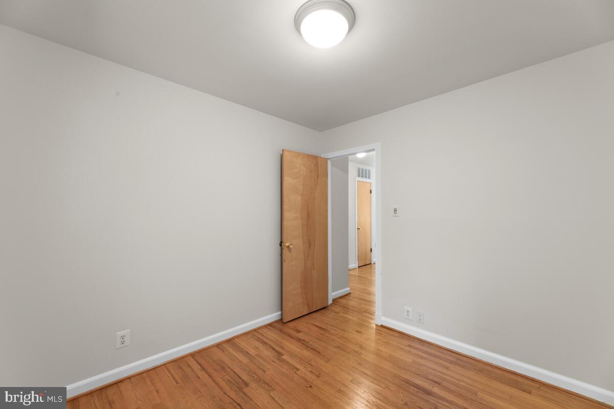 1600 Lansdowne Way Silver Spring, MD 20910 - Photo 24 of 53 Gallery Image 24