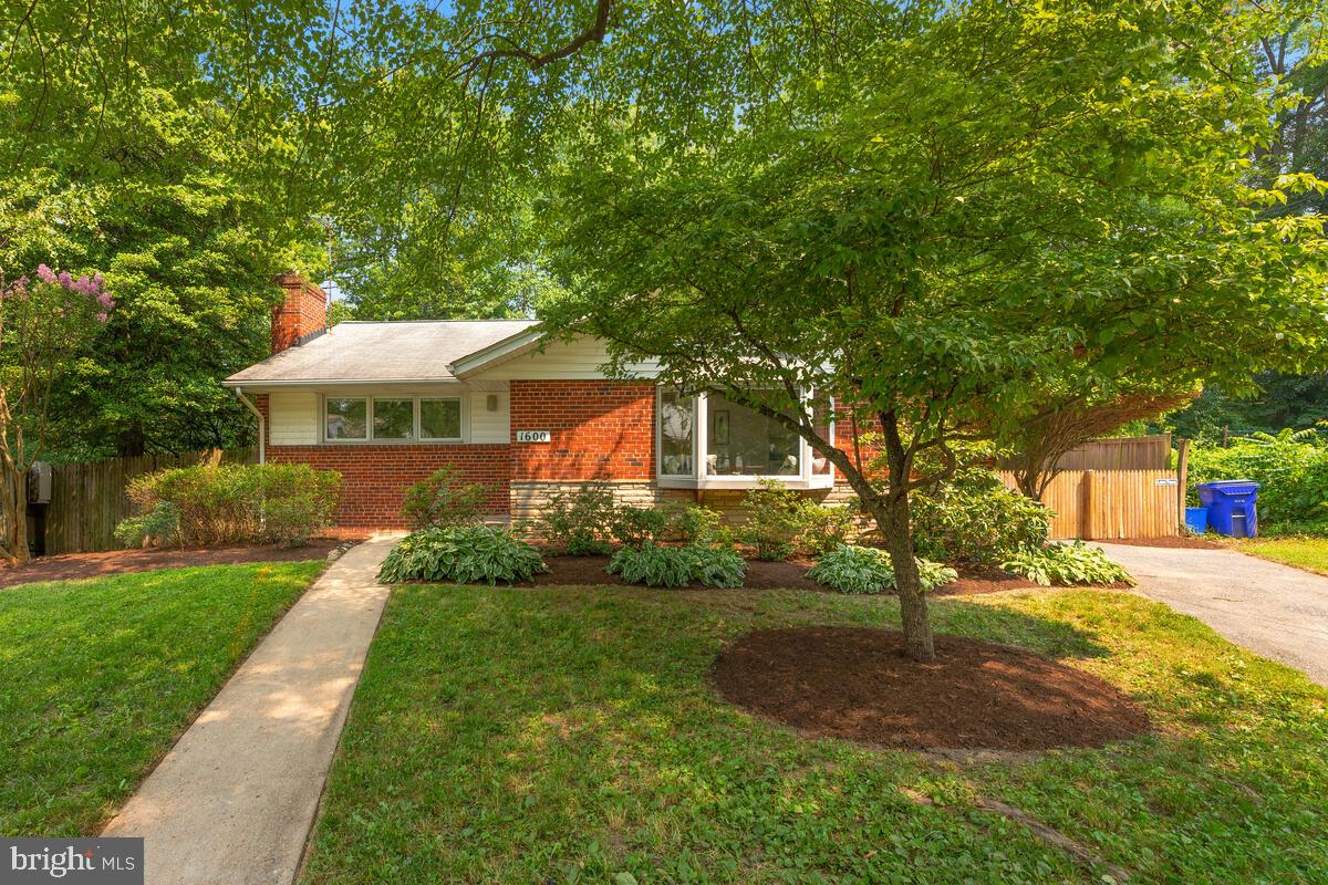 1600 Lansdowne Way Silver Spring, MD 20910 - Photo 50 of 53 Gallery Image 50
