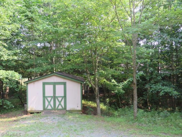 1241 Nance Road King, NC 27021 - Photo 23 of 27