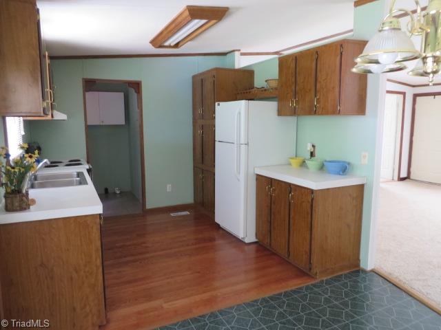 1241 Nance Road King, NC 27021 - Photo 10 of 27