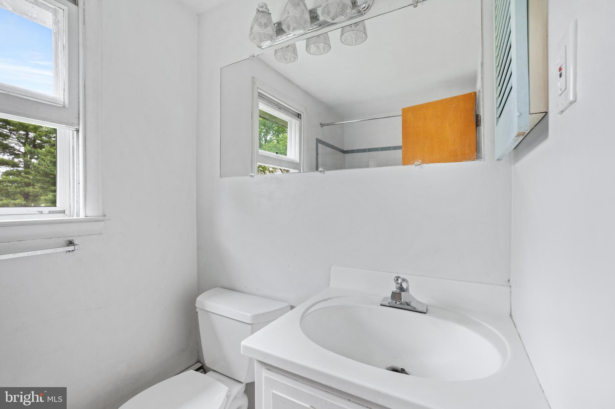 1933 Allentown Road Hatfield, PA 19440 - Photo 24 of 32 Gallery Image 24