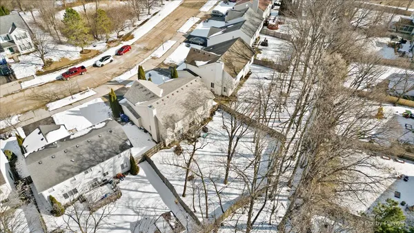 $428,800 | 4447 West Lawn Avenue, Waukegan, IL 60085