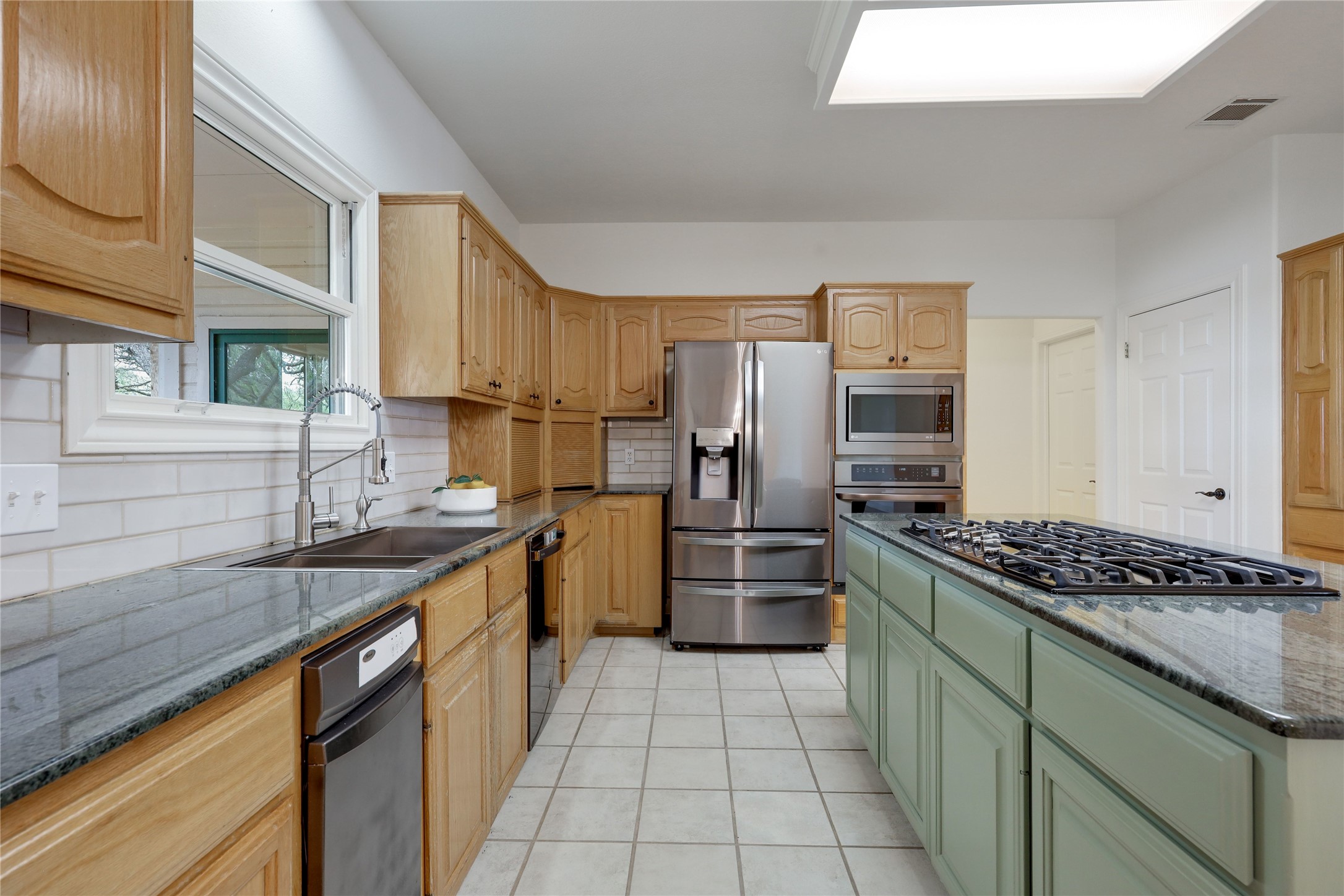 21604 Arrowhead Point Lago Vista, TX 78645 - Photo 18 of 40