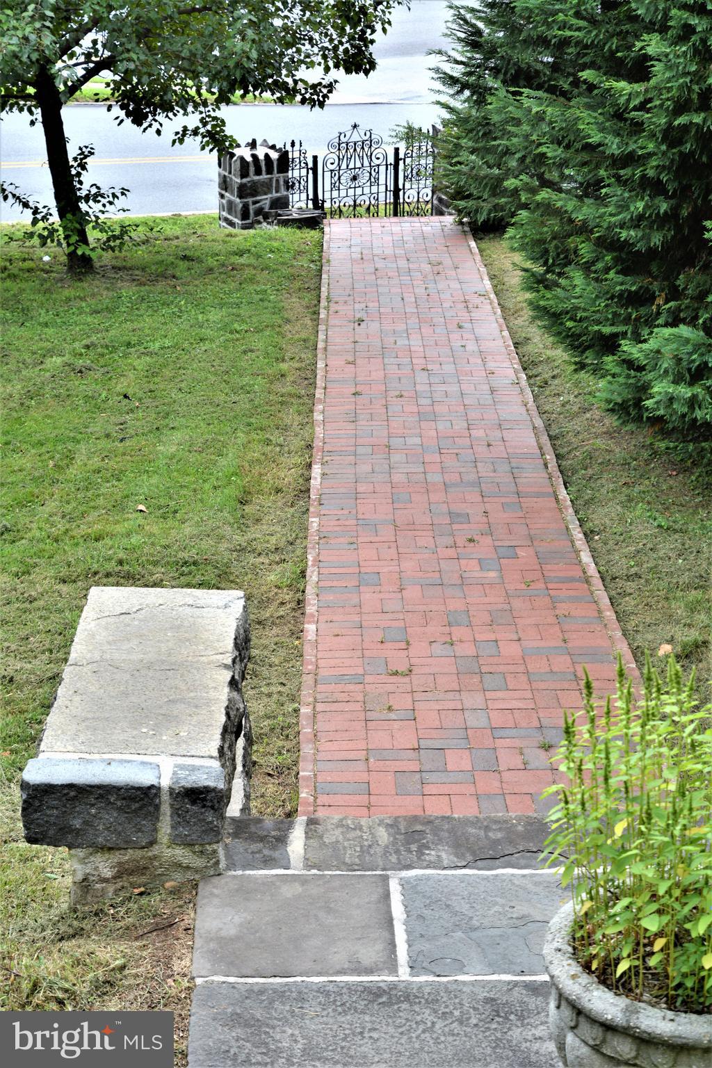 337 West Ridley Avenue Ridley Park, PA 19078 - Photo 7 of 62