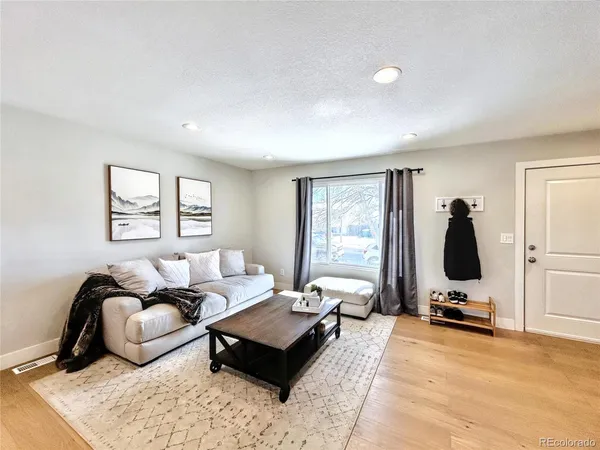 $2,950 | 1828 South Idalia Street, Aurora, CO 80017