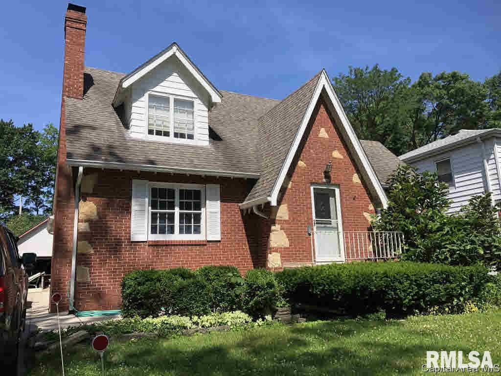 1533 North 3rd Street Springfield, IL 62702 - Photo 1 of 31