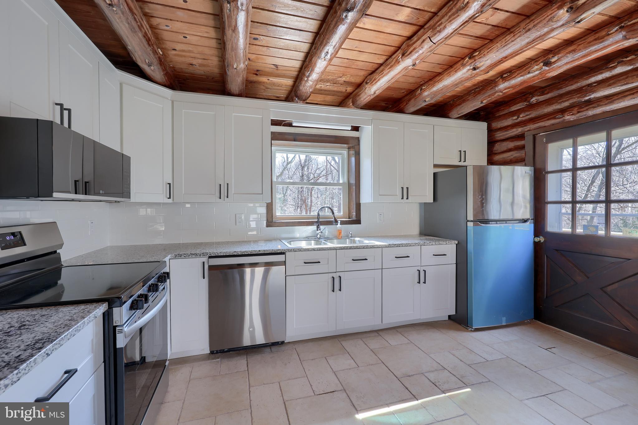 318 Church Road Mohnton, PA 19540 - Photo 16 of 51