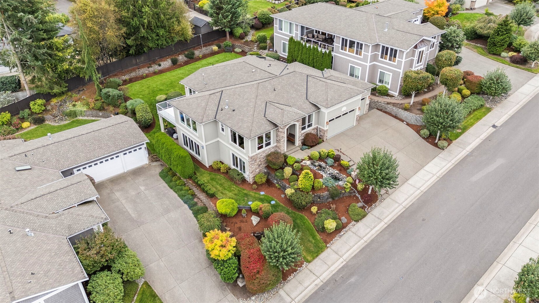 2702 60th Street Northwest Gig Harbor, WA 98335 - Photo 39 of 40 an aerial view of a house