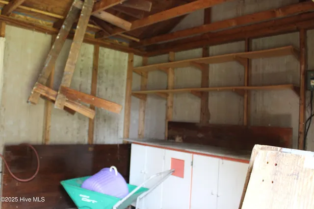 $225,000 | 209 Oak Street, Wallace, NC 28466