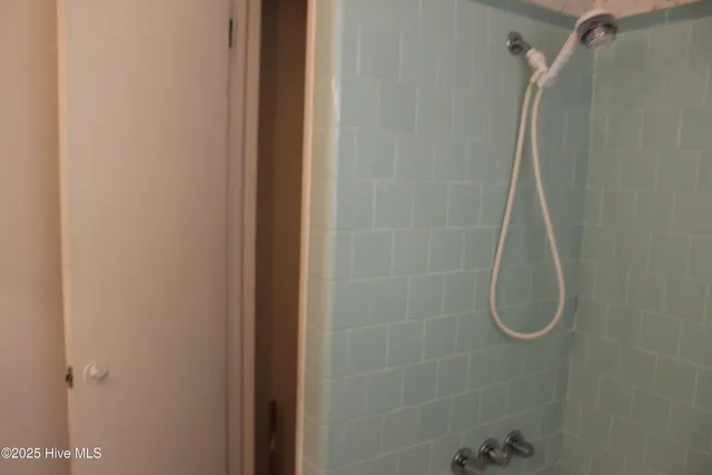 $225,000 | 209 Oak Street, Wallace, NC 28466