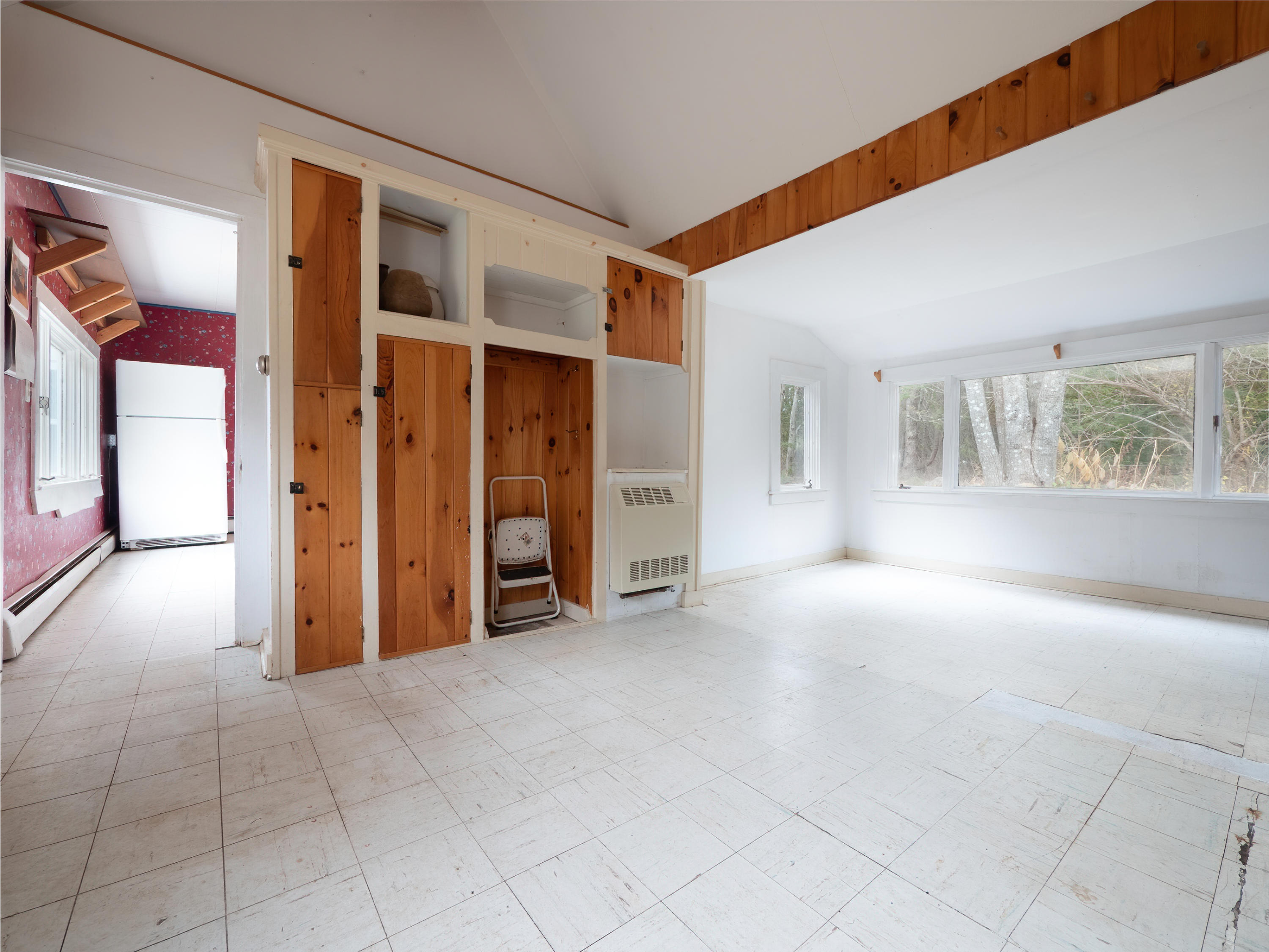 636 South Gouldsboro Road Gouldsboro, ME 04607 - Photo 25 of 51 Mudroom/ Office