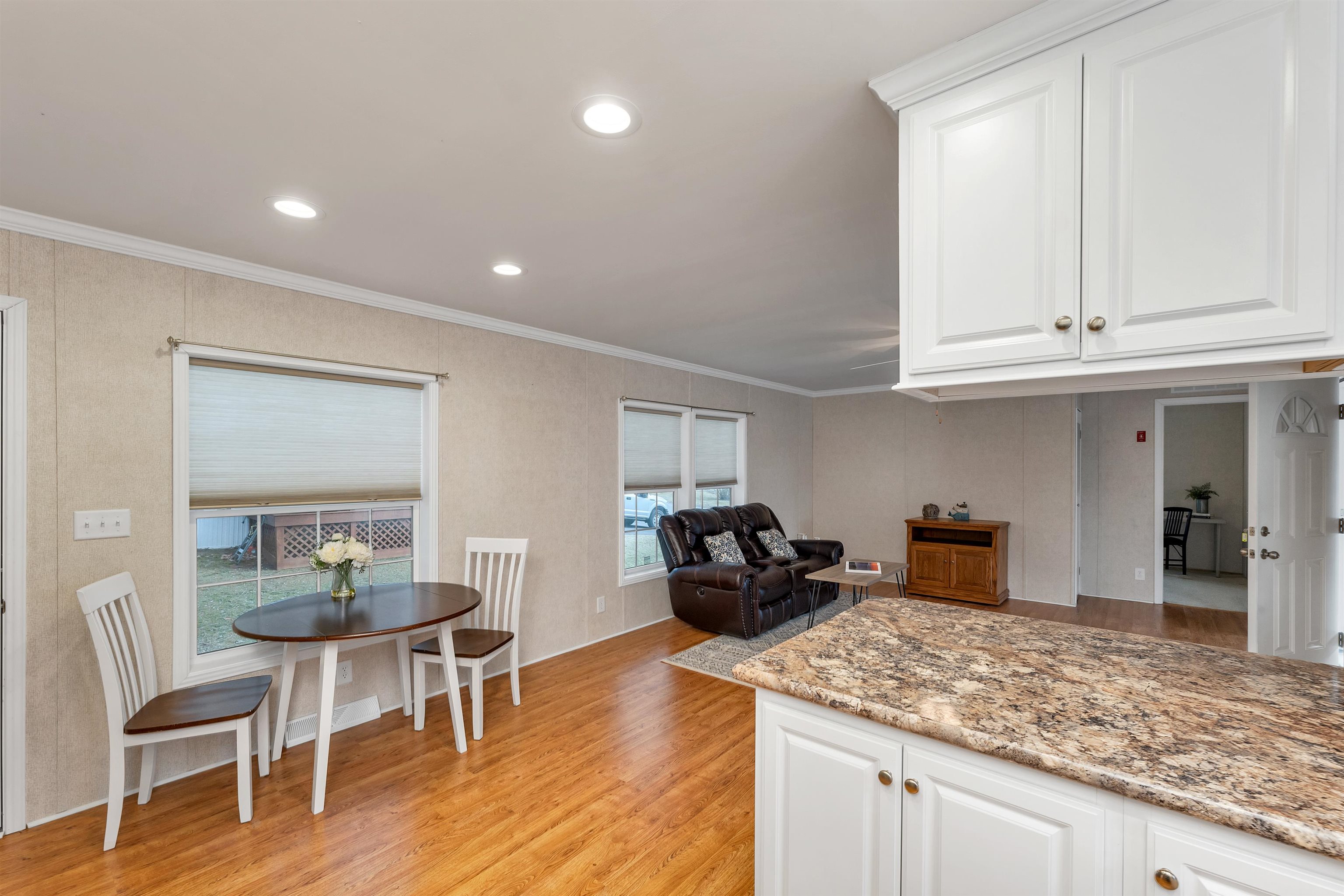 80 Hayes Park Exeter, NH 03833 - Photo 17 of 33