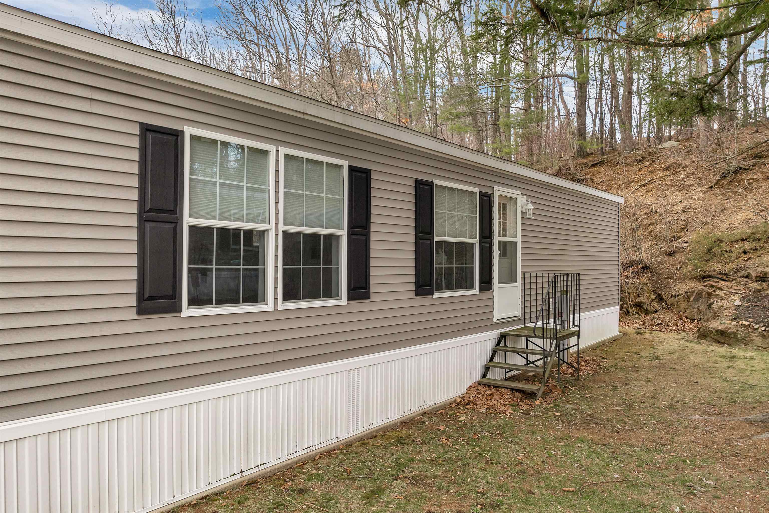 80 Hayes Park Exeter, NH 03833 - Photo 30 of 33