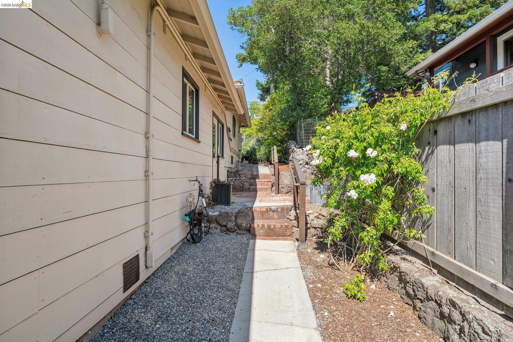 98 Fairlawn Drive Berkeley, CA 94708 - Photo 77 of 85