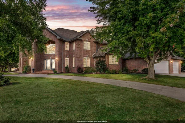 $789,000 | 4354 Hilton Head Drive, Oneida, WI 54155