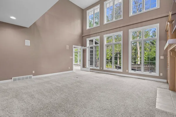 $789,000 | 4354 Hilton Head Drive, Oneida, WI 54155