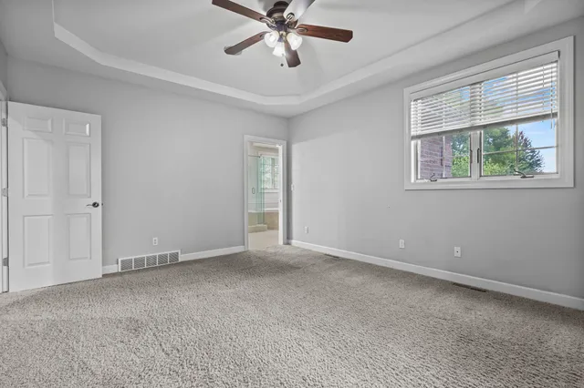 $809,900 | 4354 Hilton Head Drive, Oneida, WI 54155