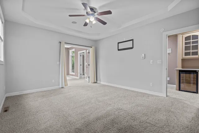 $809,900 | 4354 Hilton Head Drive, Oneida, WI 54155