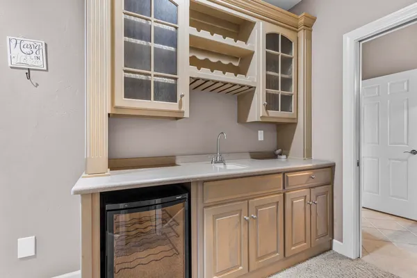 $789,000 | 4354 Hilton Head Drive, Oneida, WI 54155