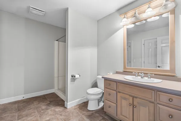 $789,000 | 4354 Hilton Head Drive, Oneida, WI 54155