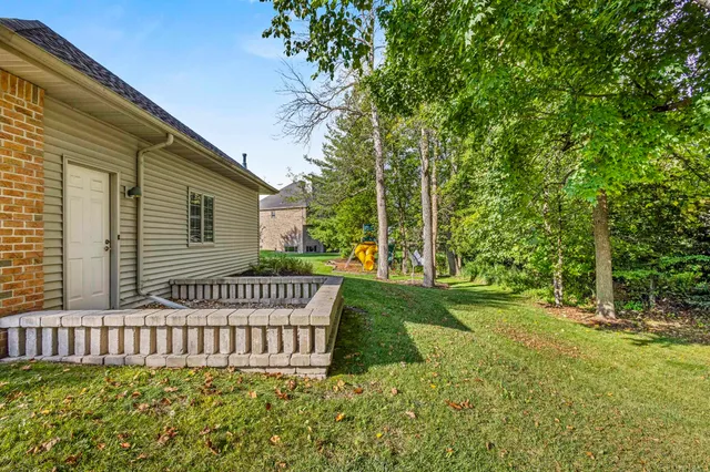 $809,900 | 4354 Hilton Head Drive, Oneida, WI 54155