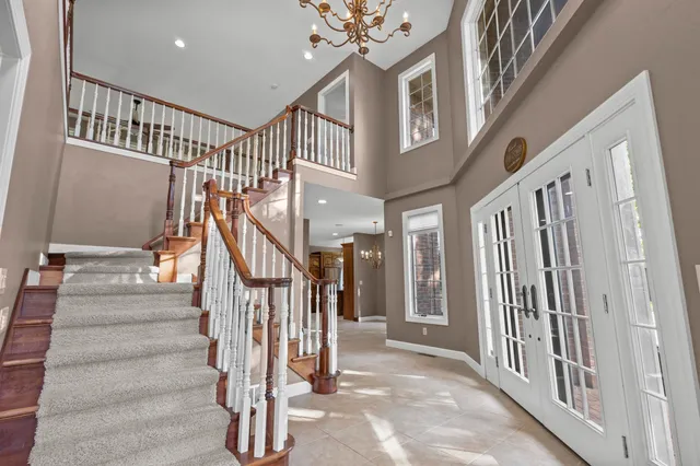 $809,900 | 4354 Hilton Head Drive, Oneida, WI 54155