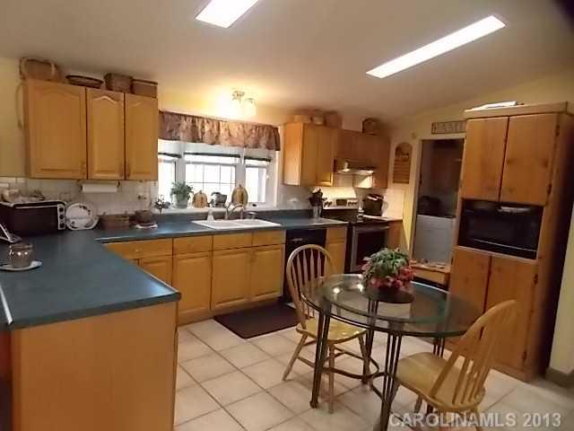 434 Zeb Road Union Grove, NC 28689 - Photo 9 of 24 Gallery Image 9