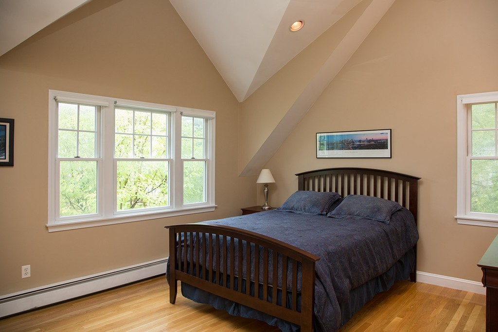 17 Sutherland Road Lexington, MA 02421 - Photo 8 of 13 Gallery Image 8