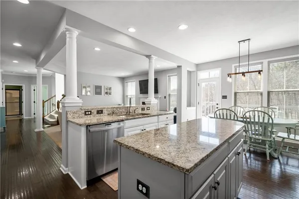 $675,000 | 4528 Walnut Ridge Circle, McDonald, PA 15057