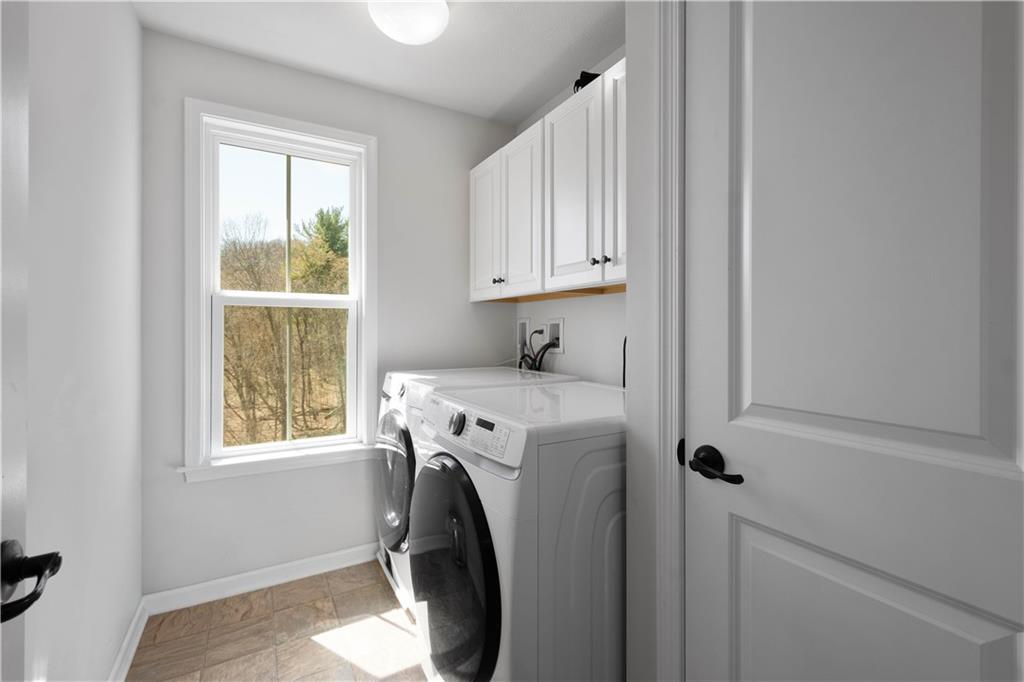 4528 Walnut Ridge Circle McDonald, PA 15057 - Photo 21 of 50 a utility room with dryer and washer